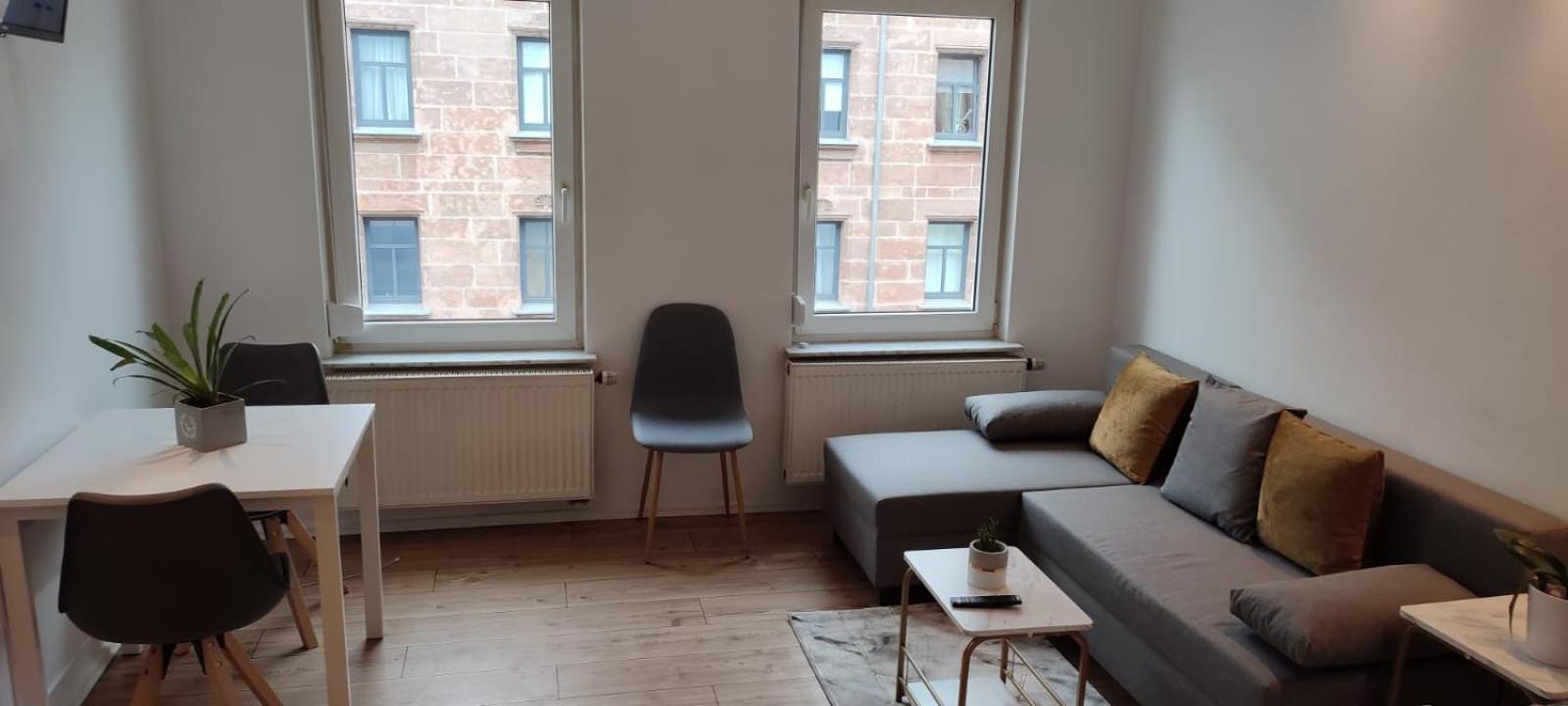 Privatzimmer-2 In Ruhiger Lage 9Min Von Hbh Нюрнберг Экстерьер фото